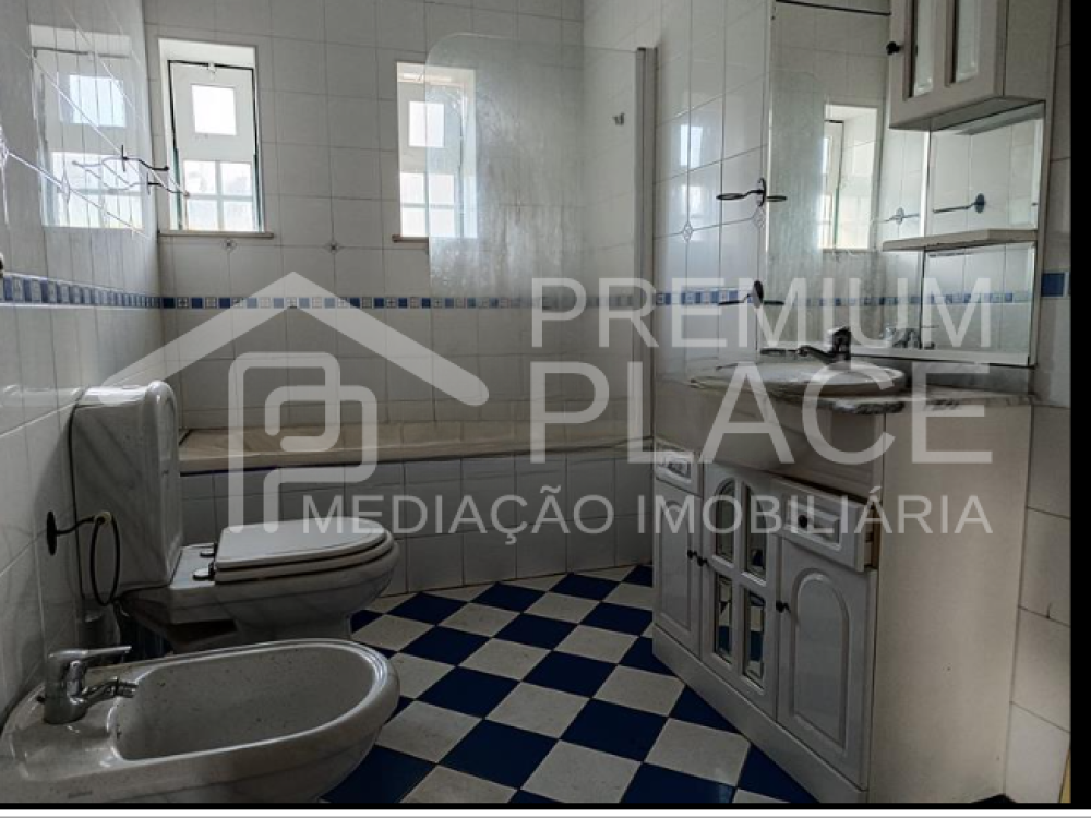 Captura de ecrã 2025-09-01 182359