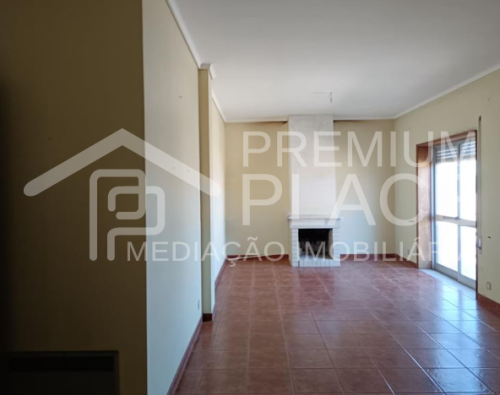 Captura de ecrã 2025-09-01 183908_cleanup