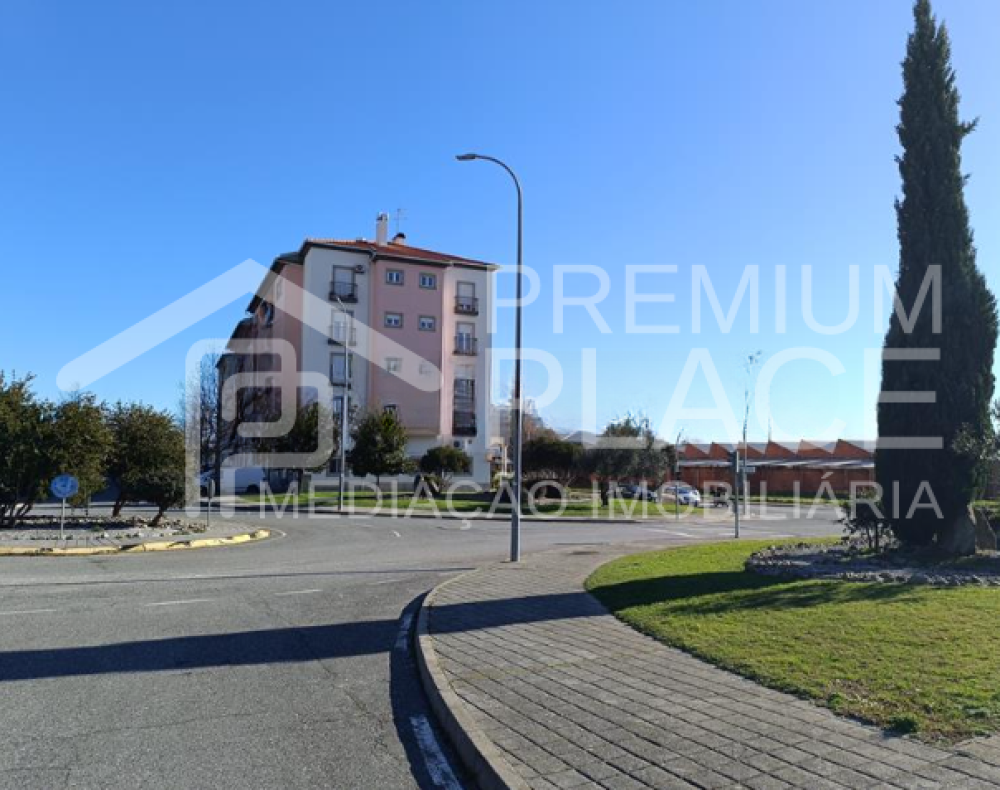 Captura de ecrã 2025-09-02 120034_cleanup