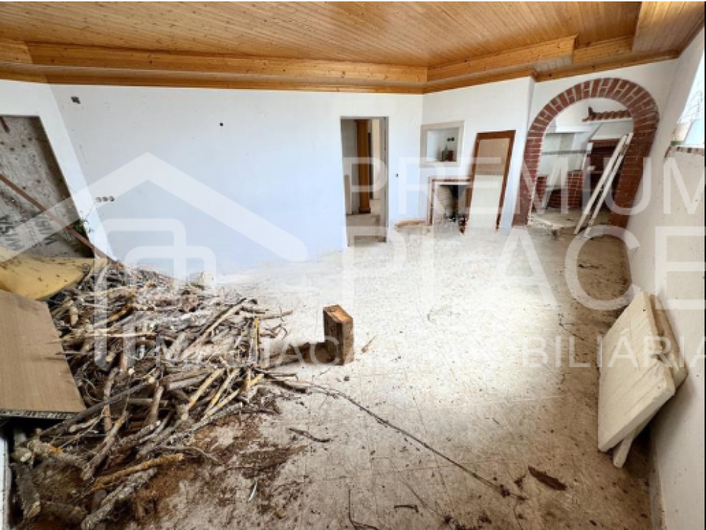 Captura de ecrã 2025-10-06 154053_cleanup