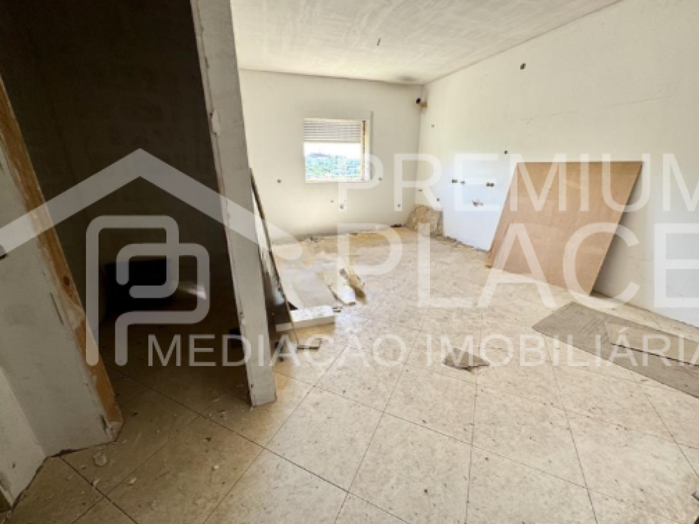 Captura de ecrã 2025-10-06 154108_cleanup