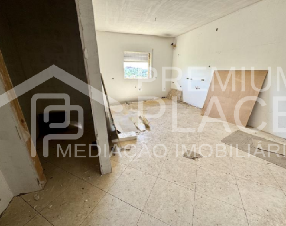 Captura de ecrã 2025-10-06 154108_cleanup