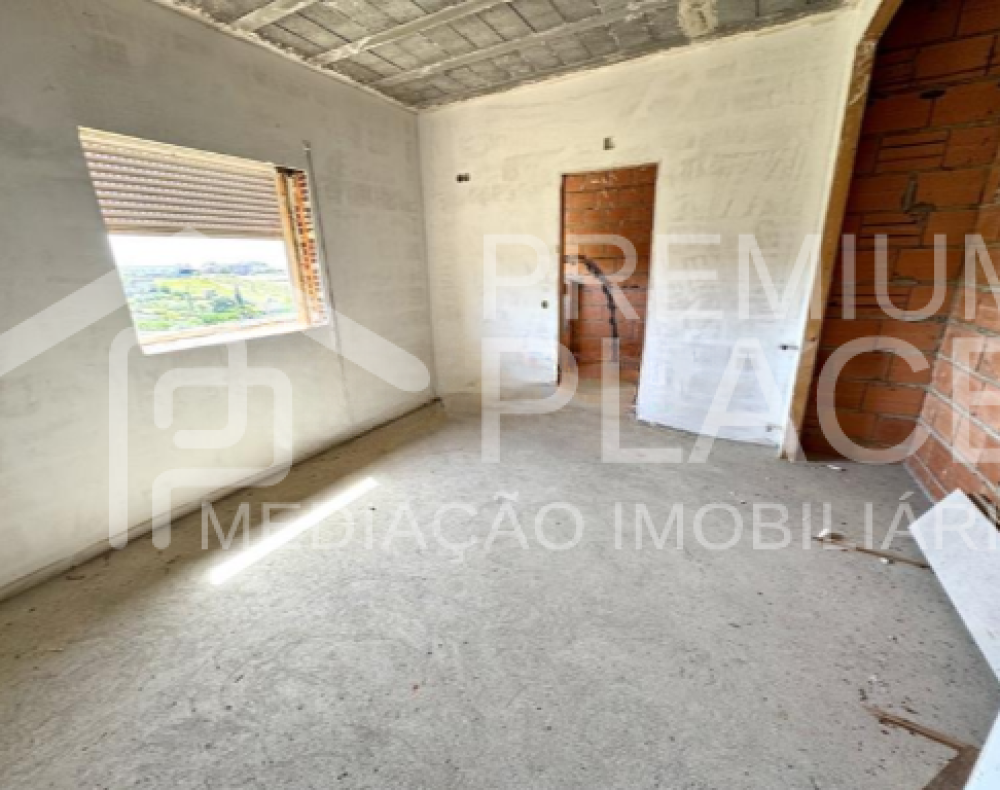 Captura de ecrã 2025-10-06 154146_cleanup