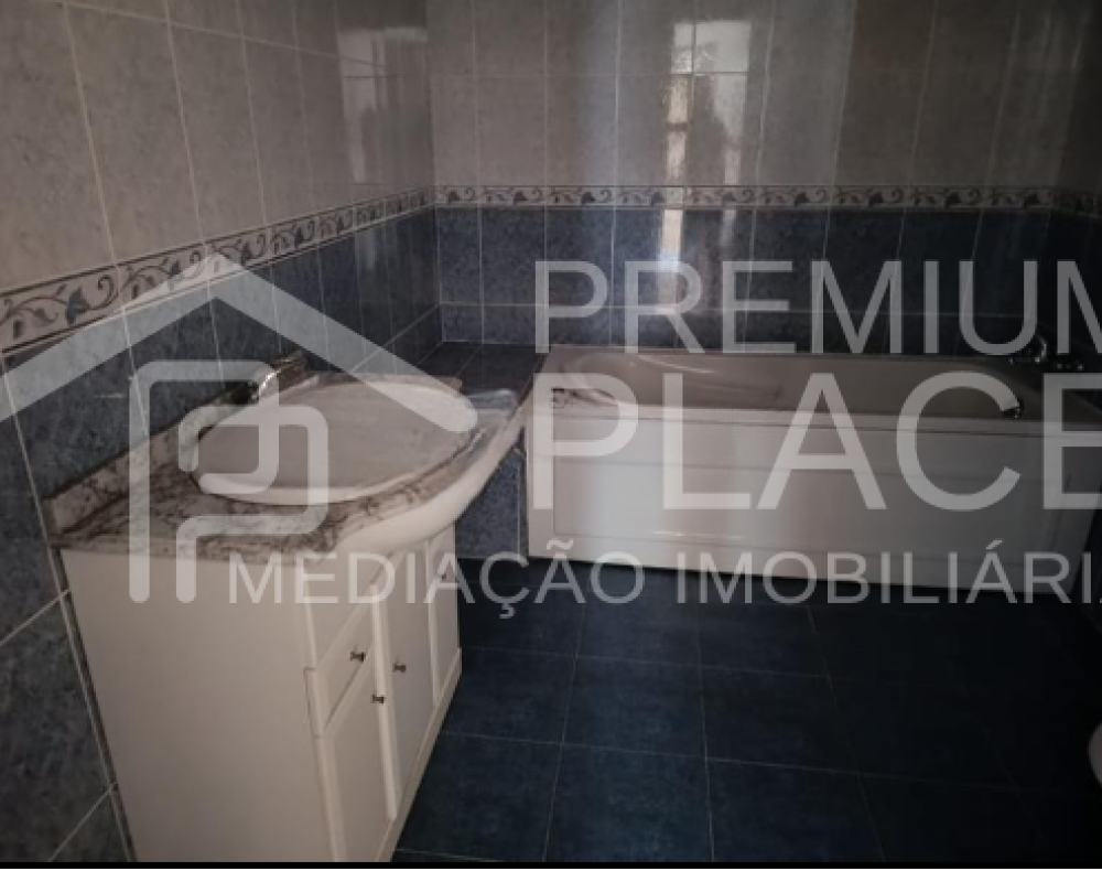 Captura de ecrã 2025-10-06 155026_cleanup