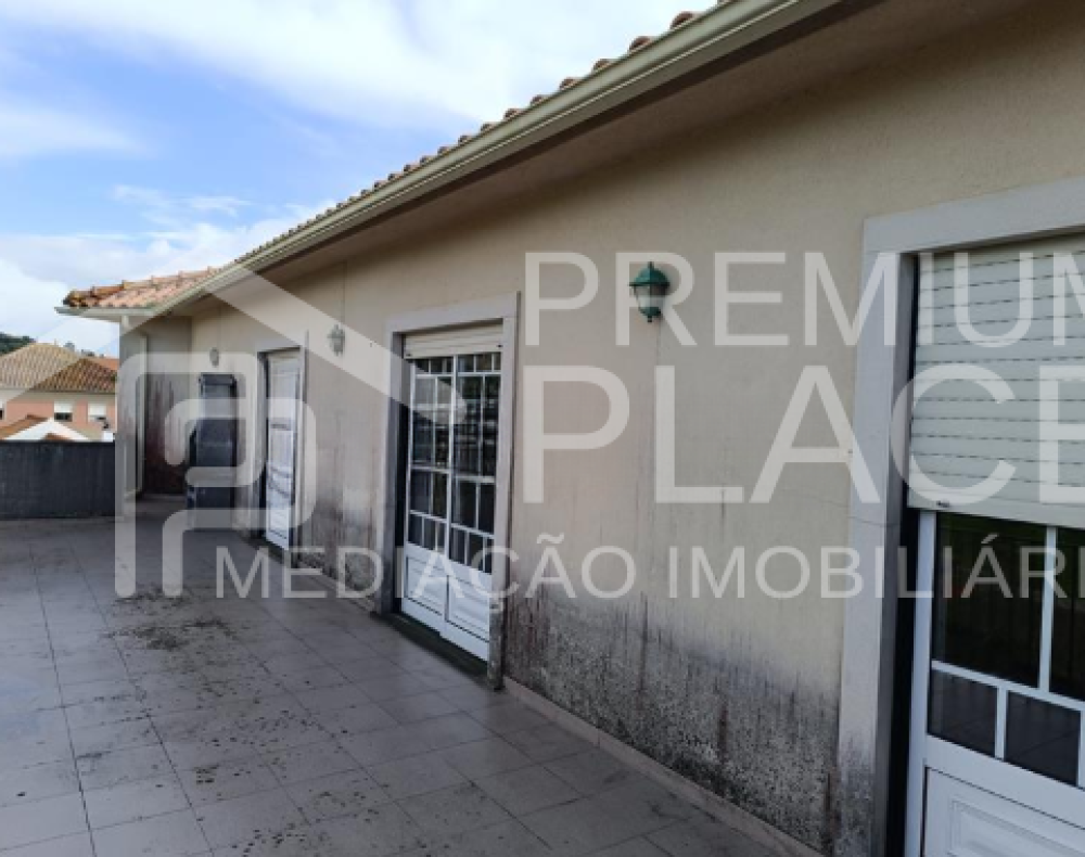 Captura de ecrã 2025-10-06 155108_cleanup