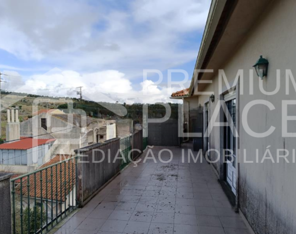 Captura de ecrã 2025-10-06 155120_cleanup