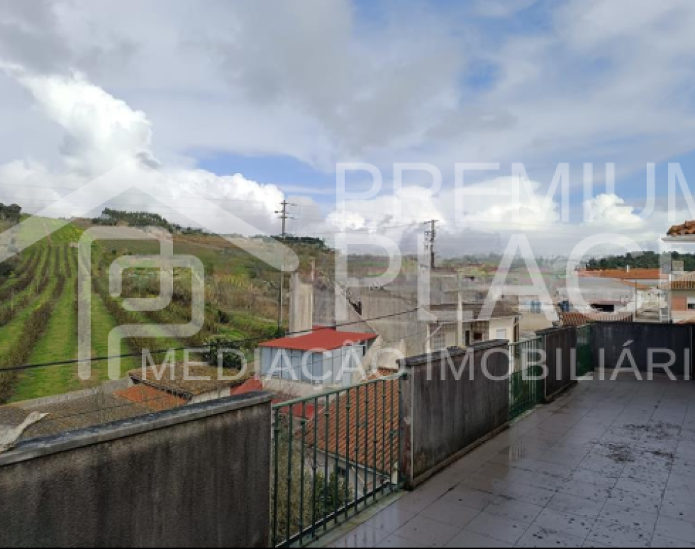 Captura de ecrã 2025-10-06 155135_cleanup