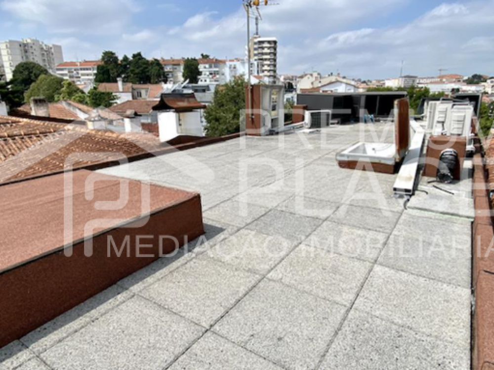 Captura de ecrã 2025-10-06 161436_cleanup