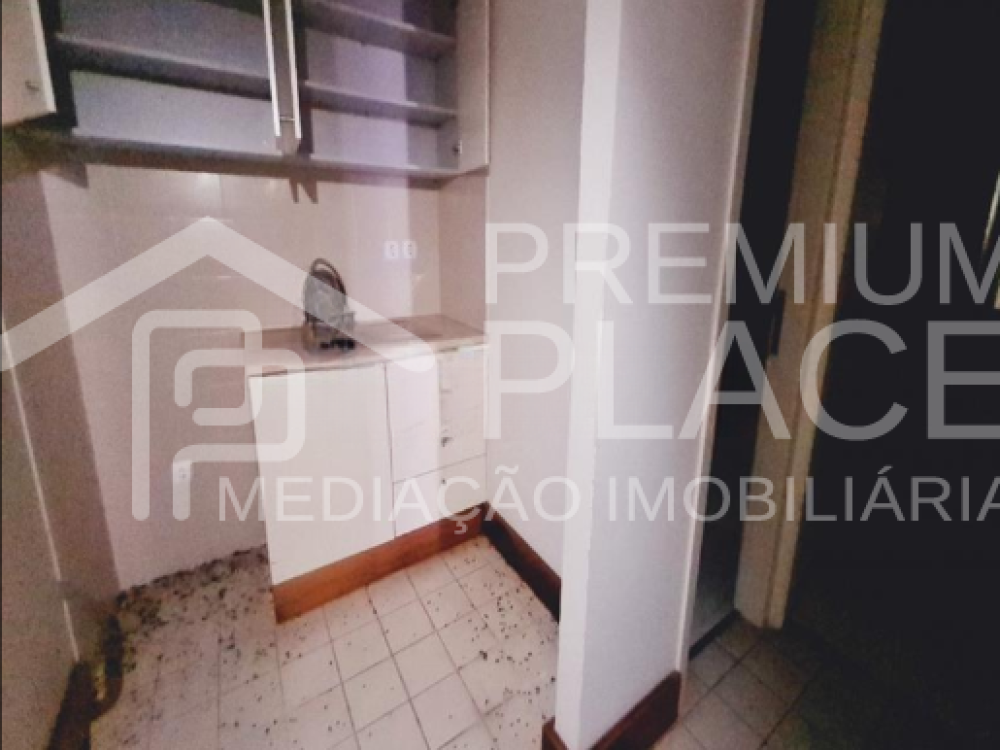 Captura de ecrã 2025-10-06 180803_cleanup