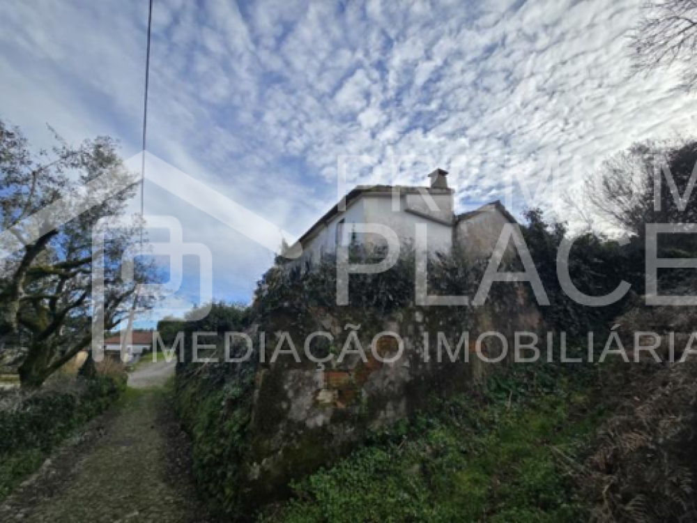 Captura de ecrã 2025-10-06 182101_cleanup