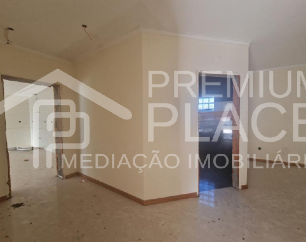 Captura de ecrã 2025-10-06 183101_cleanup