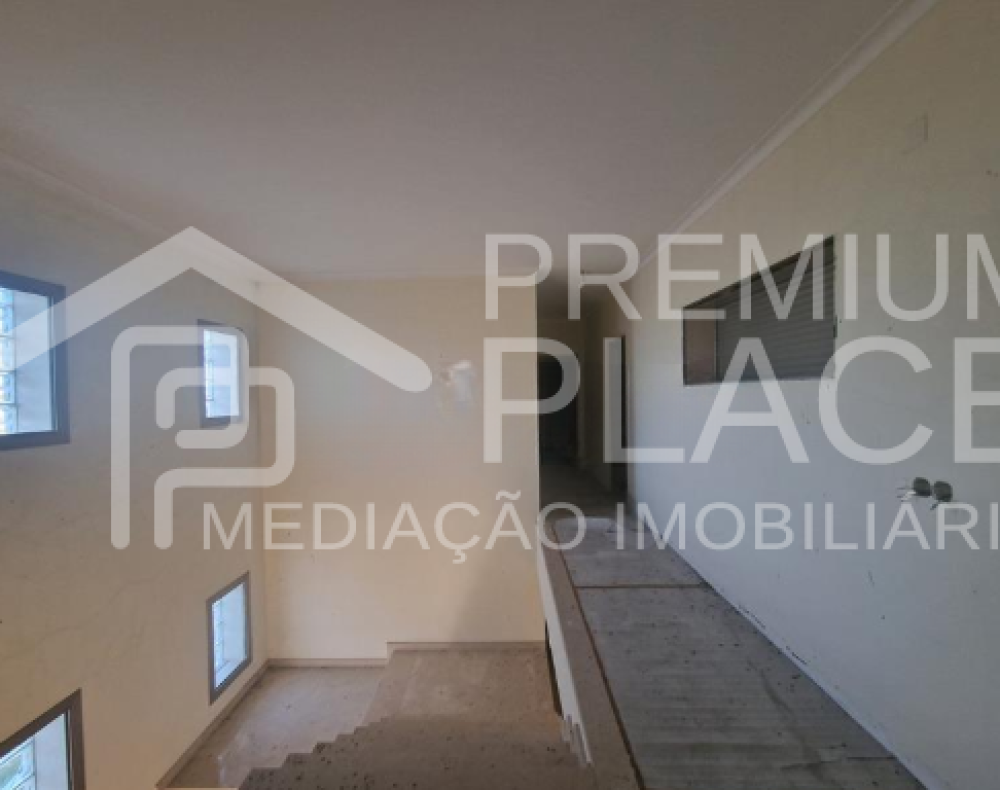 Captura de ecrã 2025-10-06 183153_cleanup