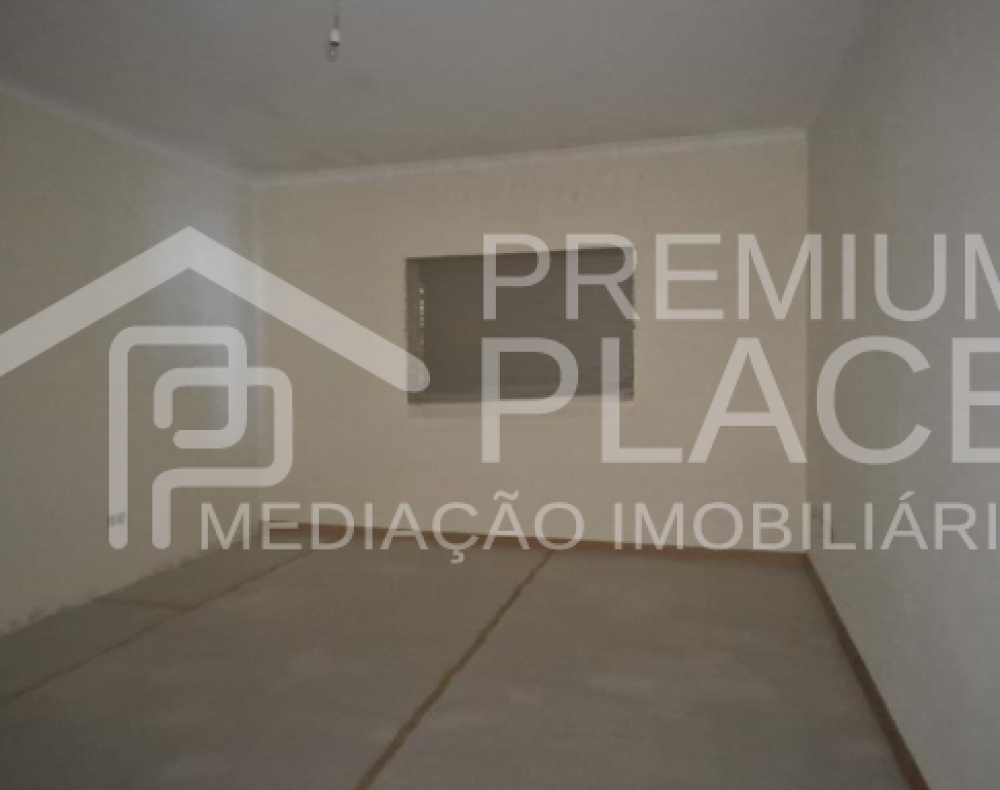 Captura de ecrã 2025-10-06 183252_cleanup