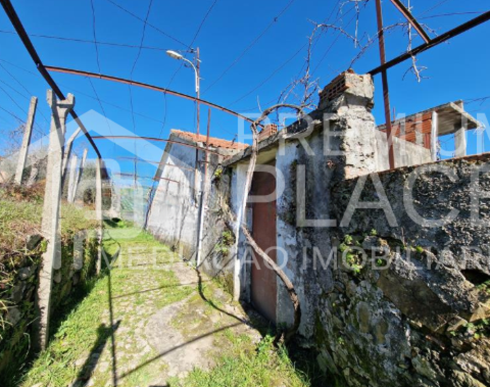 Captura de ecrã 2025-10-07 105246_cleanup