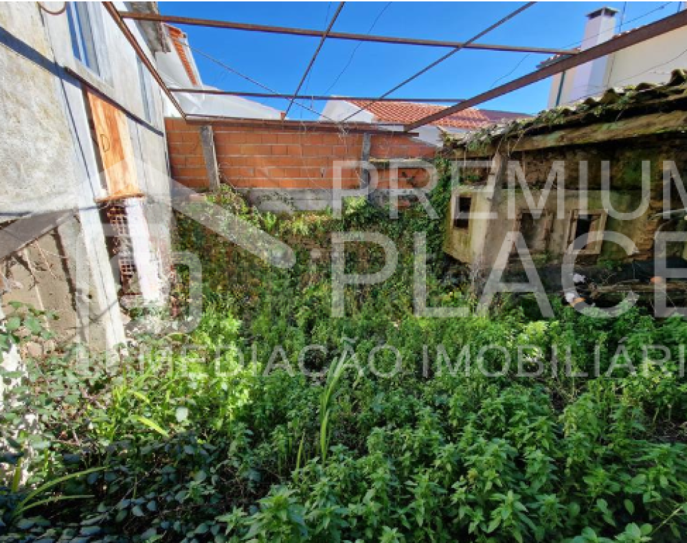 Captura de ecrã 2025-10-07 105437_cleanup