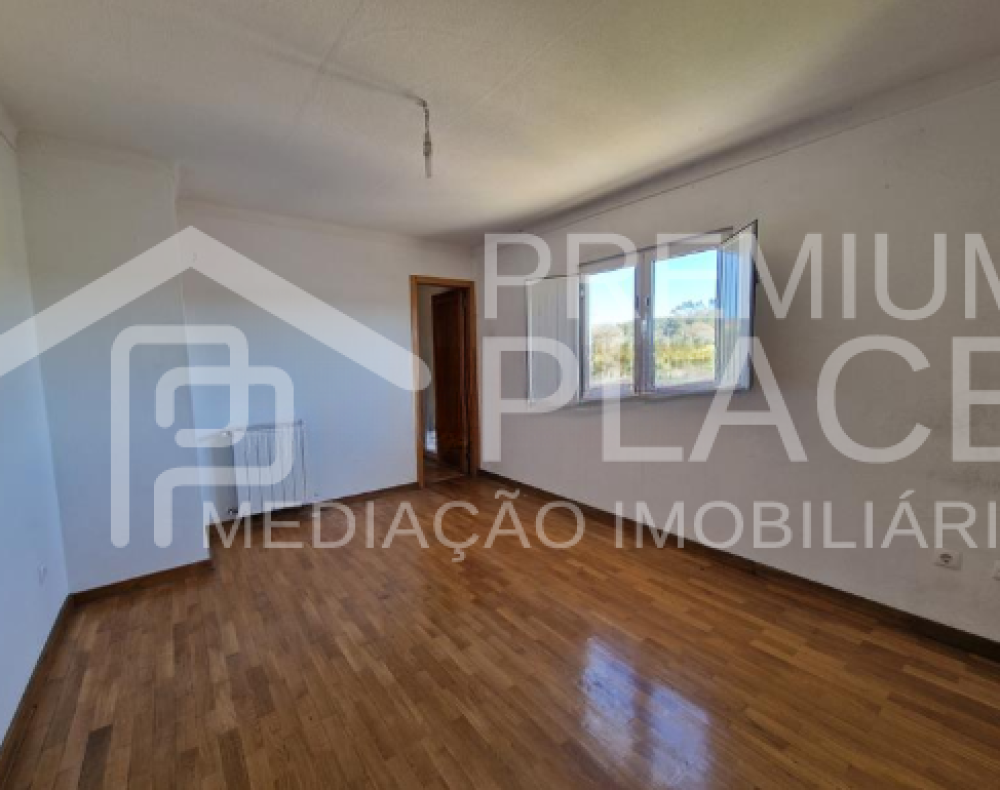 Captura de ecrã 2025-10-07 115912_cleanup