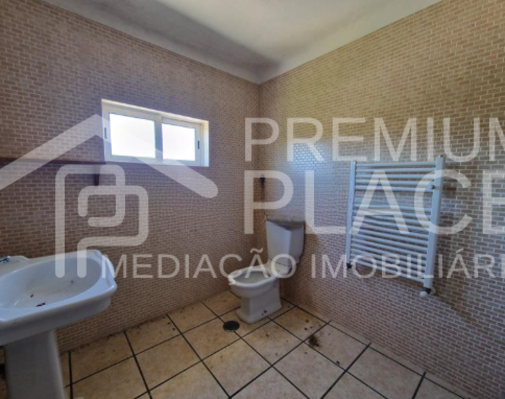 Captura de ecrã 2025-10-07 115922_cleanup