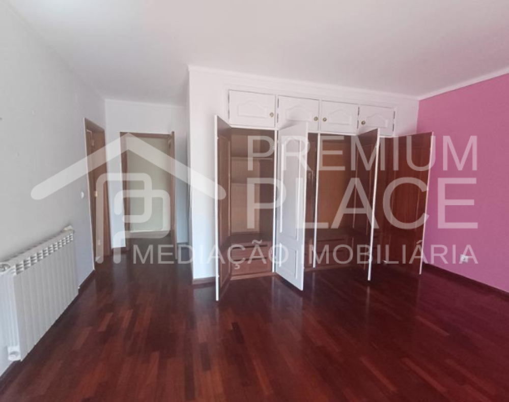 Captura de ecrã 2025-10-09 112257_cleanup