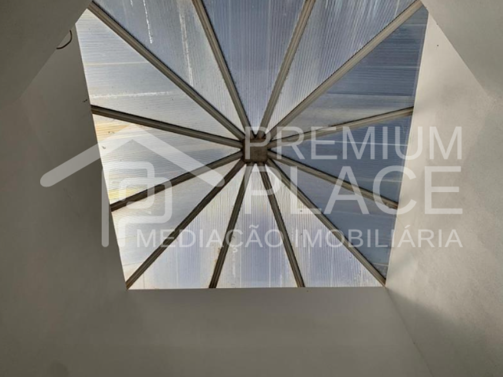 Captura de ecrã 2025-10-09 114805_cleanup