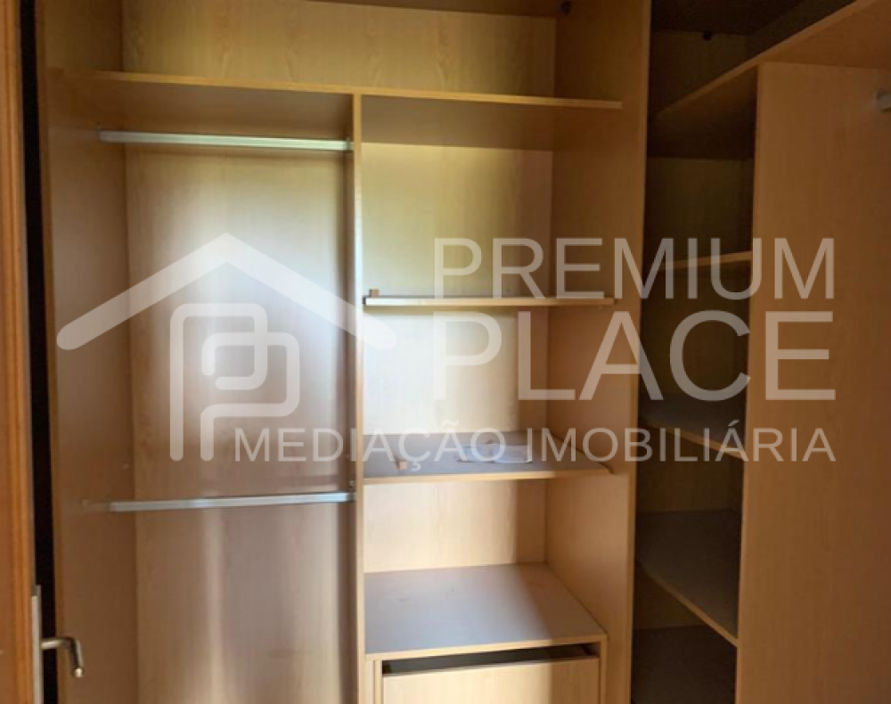 Captura de ecrã 2025-10-09 114956_cleanup