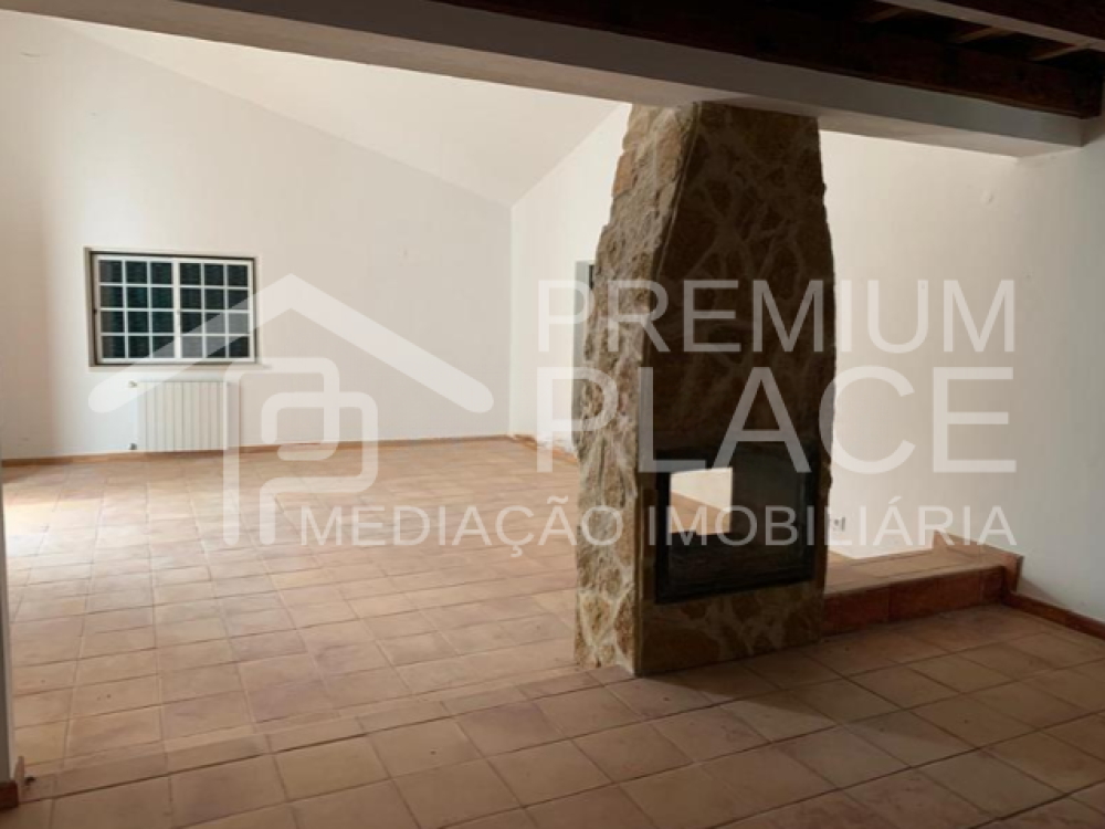 Captura de ecrã 2025-10-09 115039_cleanup