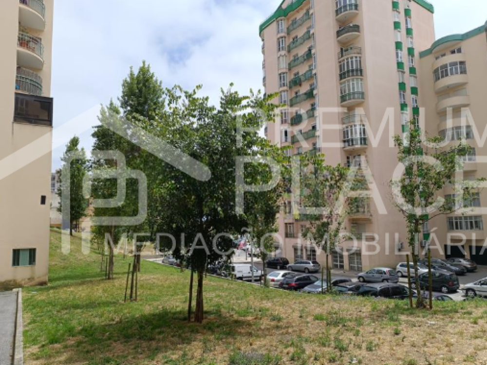 Captura de ecrã 2025-10-09 161834_cleanup