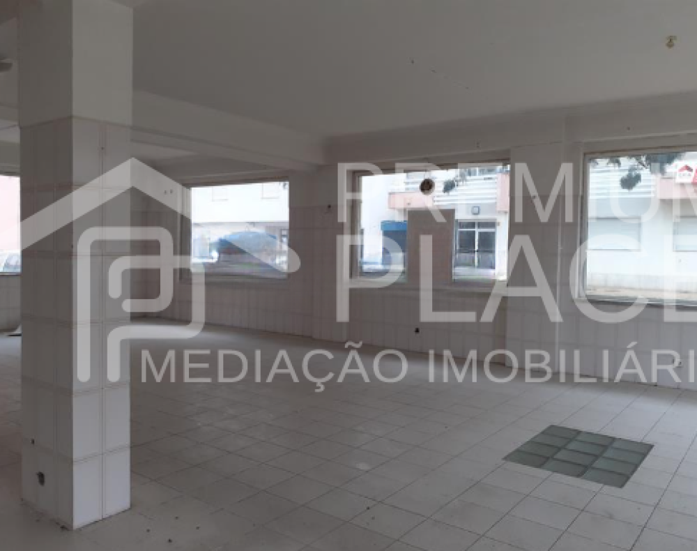 Captura de ecrã 2025-10-09 181906_cleanup