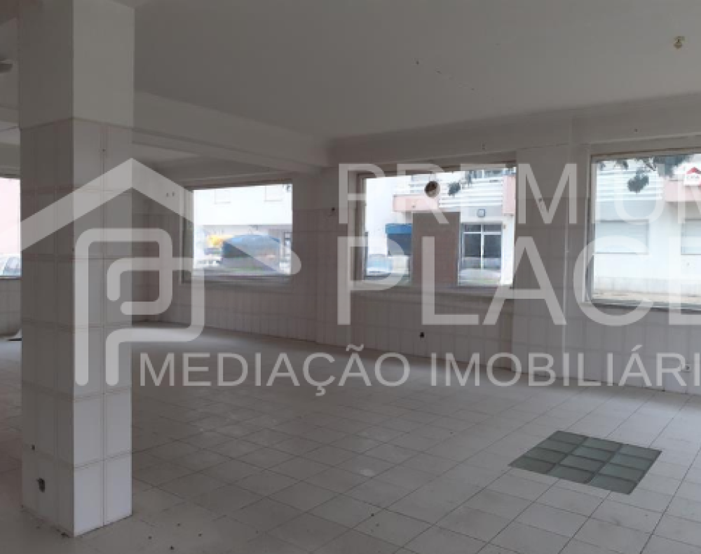 Captura de ecrã 2025-10-09 181951_cleanup