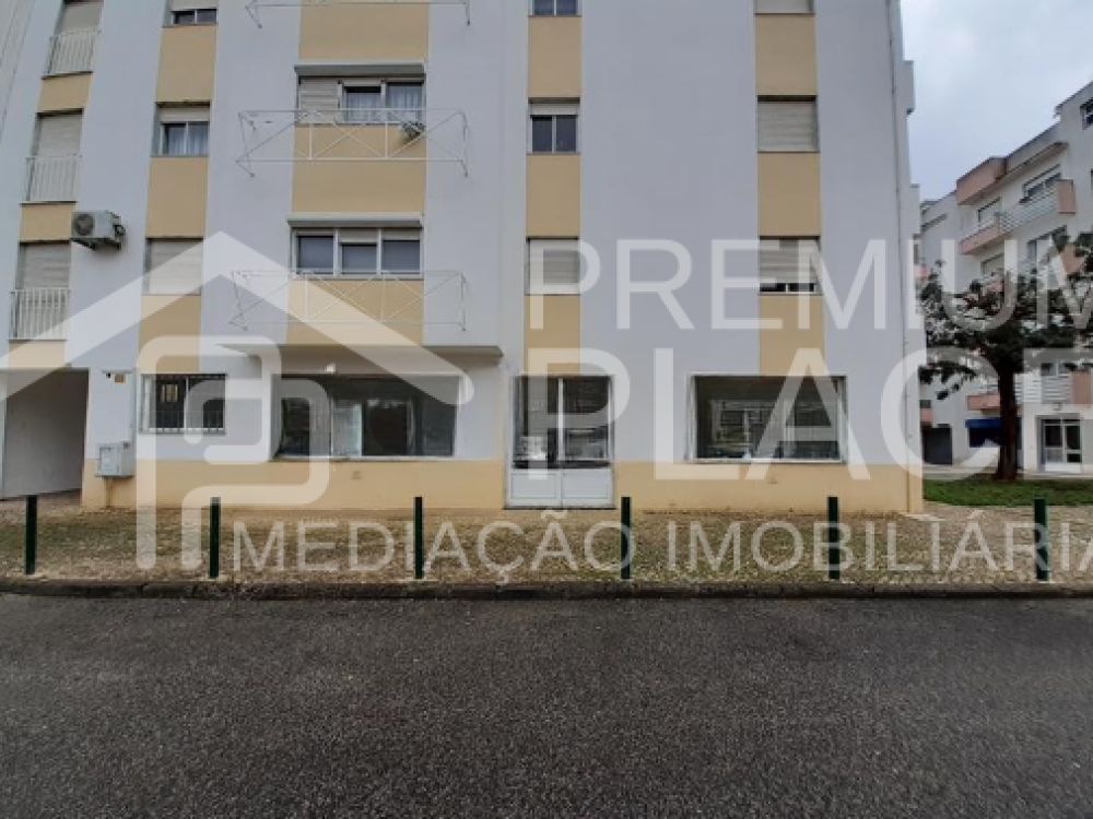 Captura de ecrã 2025-10-09 182012_cleanup