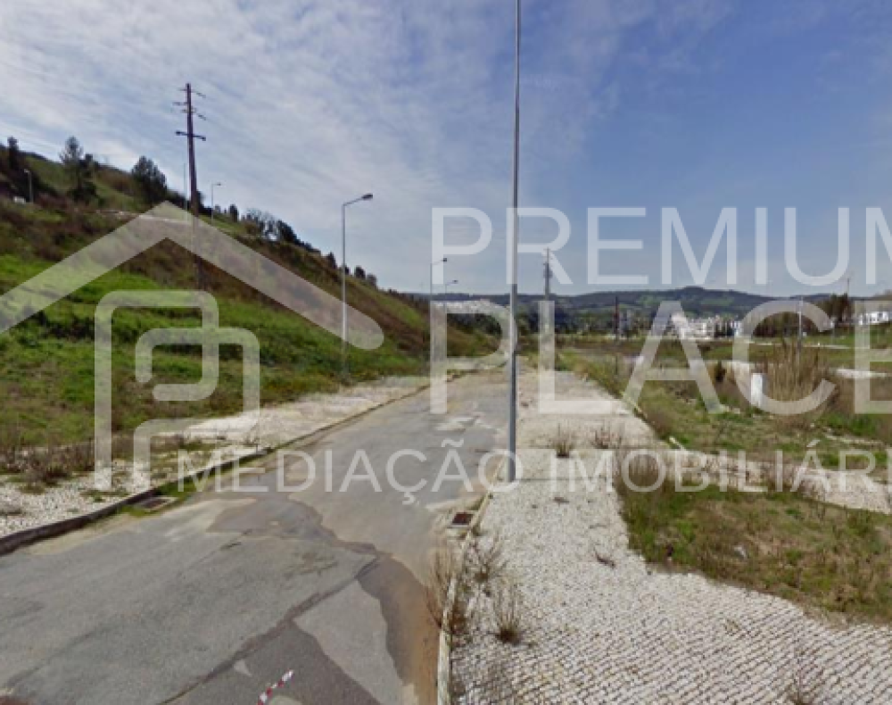 Captura de ecrã 2025-10-09 183434_cleanup