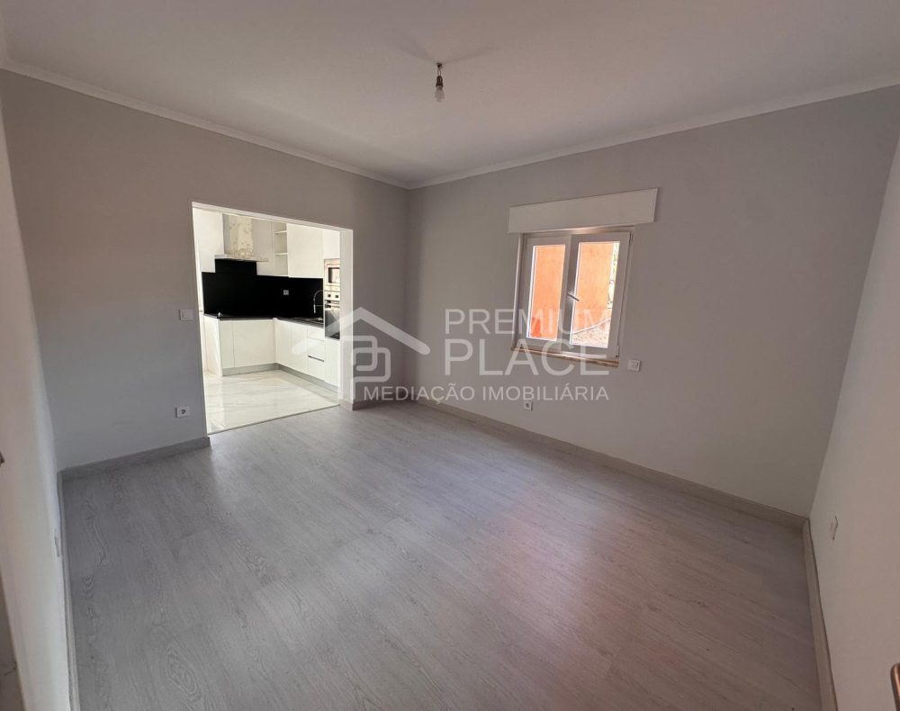 WhatsApp-Image-2024-08-14-at-10.11.27-3-1600x1200