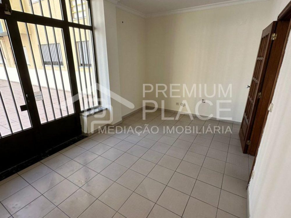 WhatsApp-Image-2024-08-20-at-13.59.34-900x1200