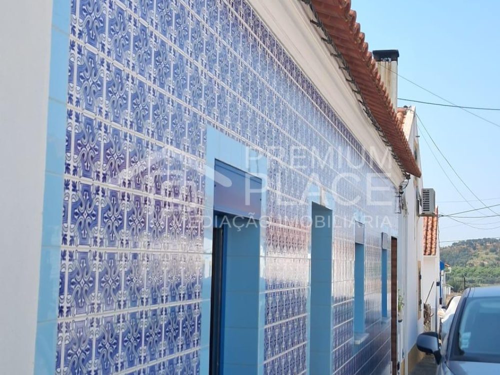 WhatsApp Image 2025-08-28 at 09.33.39 (1)